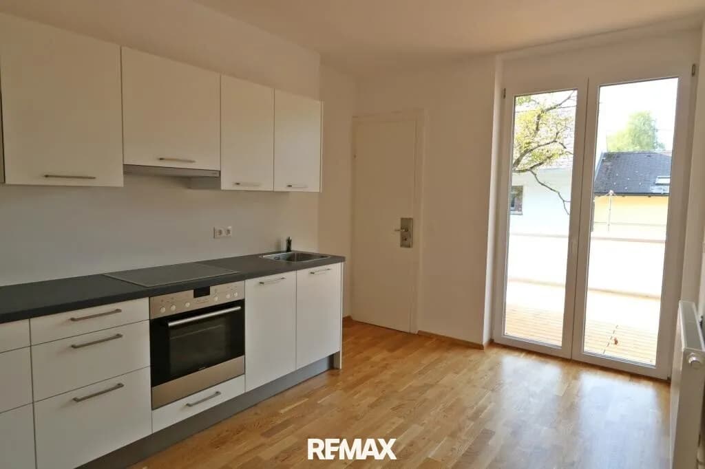 Gewerbeimmobilie kaufen in Wels – 910 m² – Bild 8 von 9