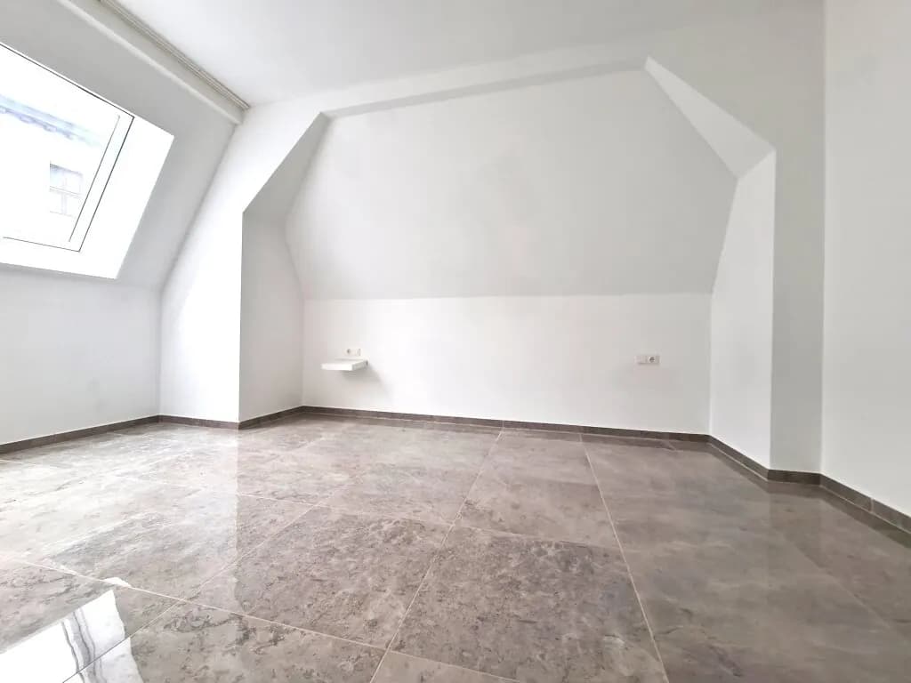Gewerbeimmobilie kaufen in Neunkirchen – 332 m², € 650.000 – Bild 4 von 20