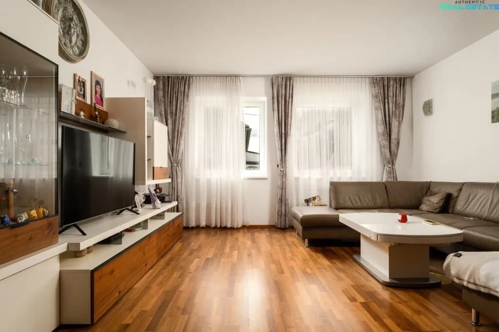 6-Zimmer-Haus kaufen in Mattersburg – 188 m², € 499.000 – Bild 2 von 24