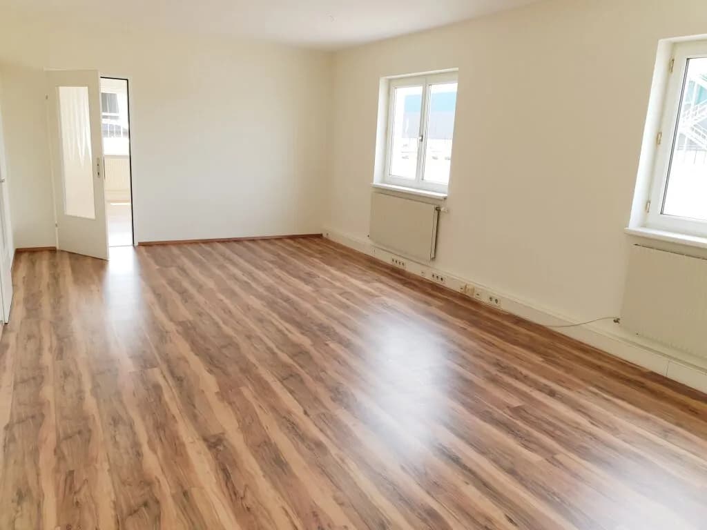 5-Zimmer-Gewerbeimmobilie mieten in Baden – 293 m², € 5.200 – Bild 7 von 13