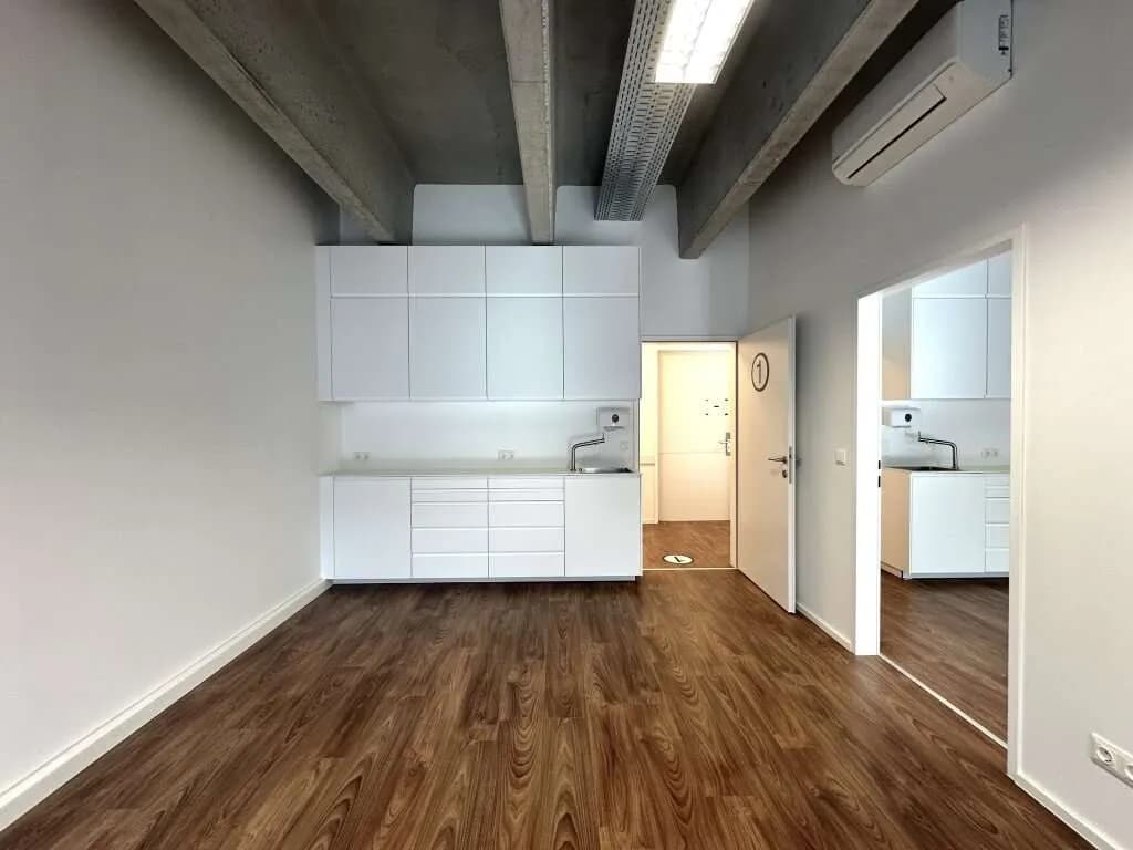 10-Zimmer-Gewerbeimmobilie mieten in Wien – 339 m², € 4.322 – Bild 4 von 30