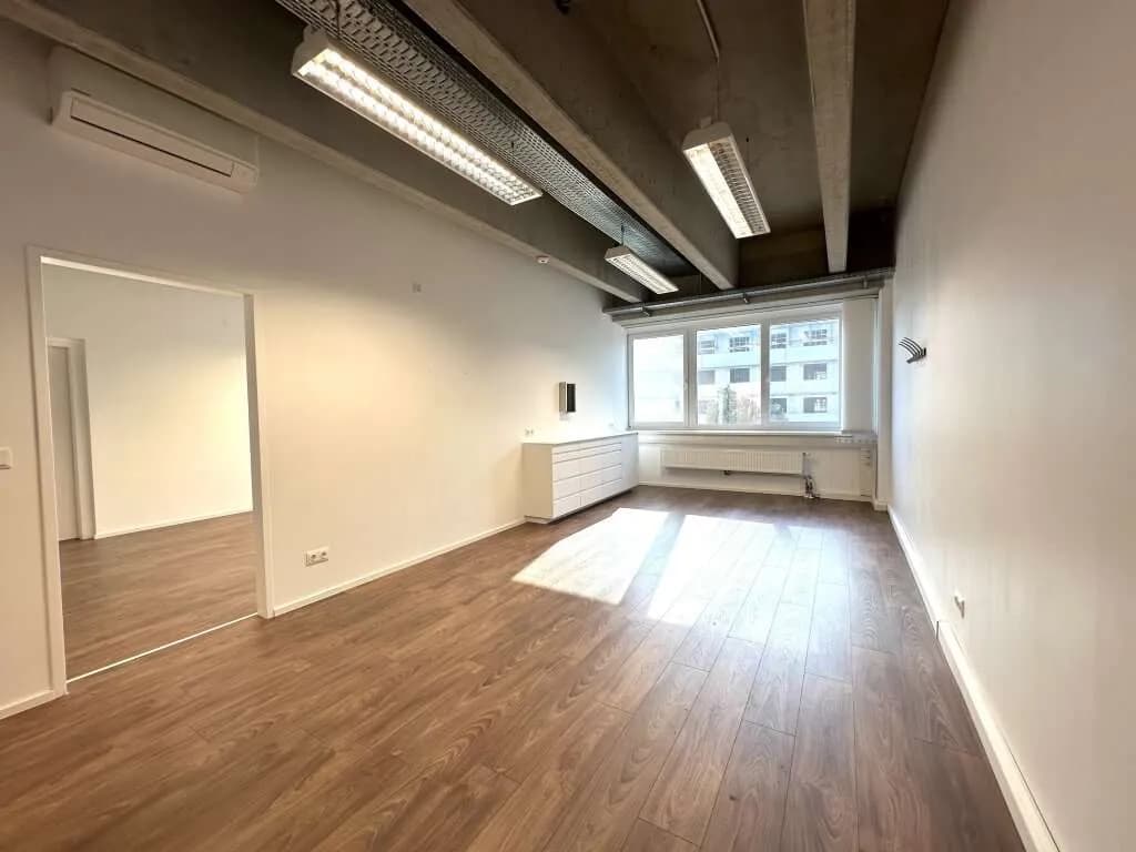 10-Zimmer-Gewerbeimmobilie mieten in Wien – 339 m², € 4.322 – Bild 10 von 30