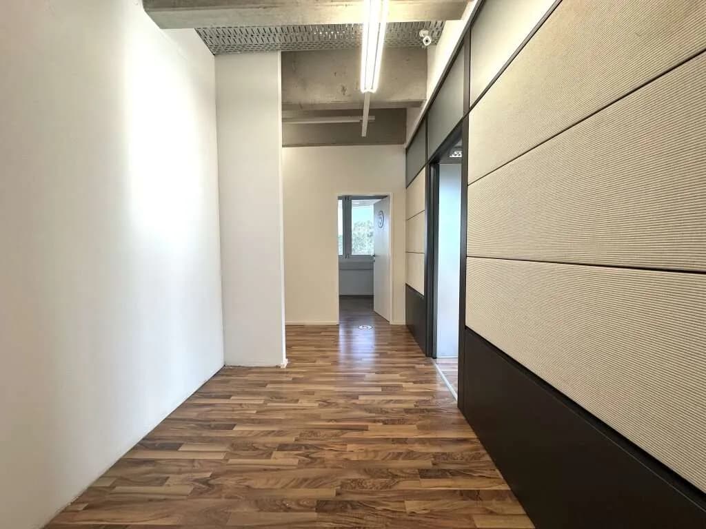 10-Zimmer-Gewerbeimmobilie mieten in Wien – 339 m², € 4.322 – Bild 14 von 30