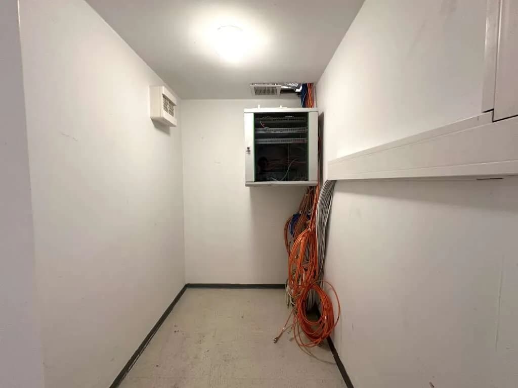 10-Zimmer-Gewerbeimmobilie mieten in Wien – 339 m², € 4.322 – Bild 19 von 30