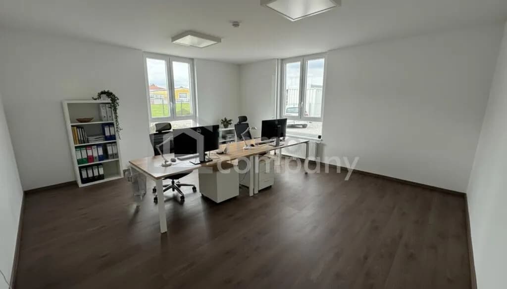 Gewerbeimmobilie mieten in Baden – 24 m², € 400 – Bild 2 von 7