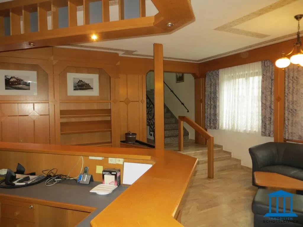 Gewerbeimmobilie kaufen in Neunkirchen – 650 m², € 590.000 – Bild 8 von 35