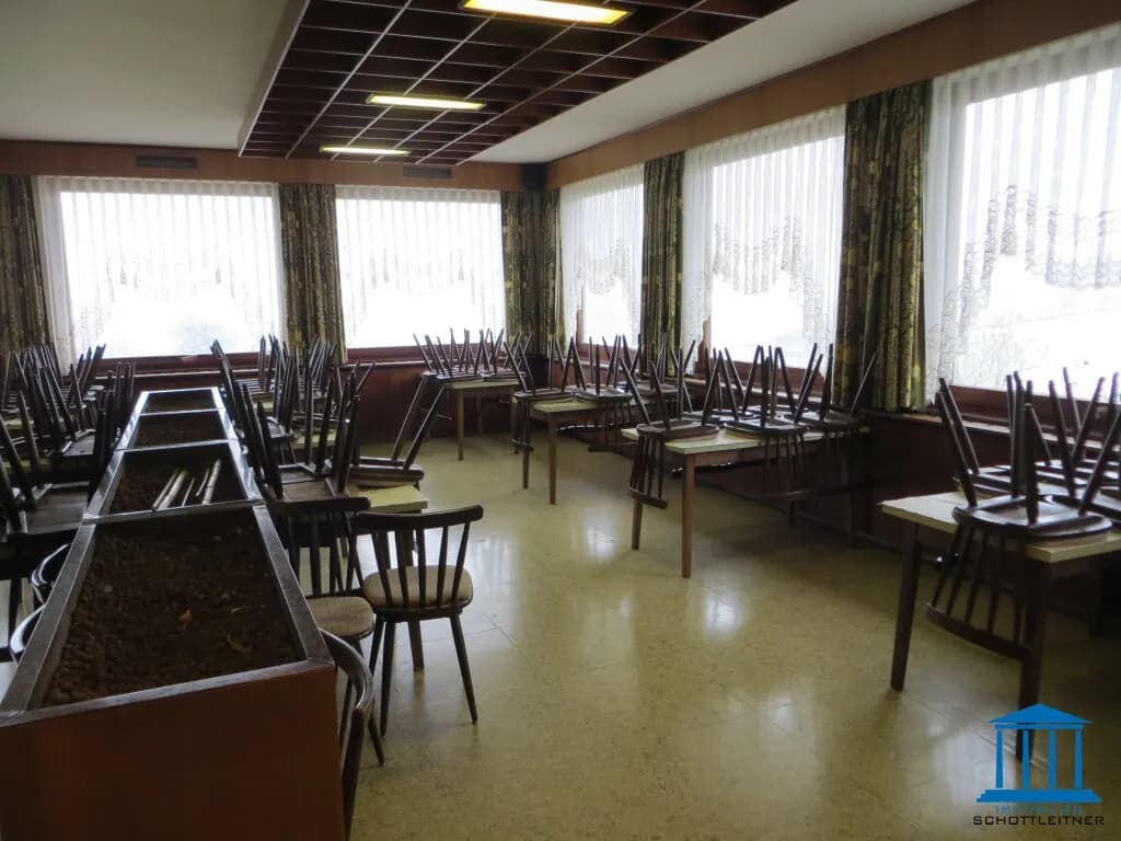 Gewerbeimmobilie kaufen in Neunkirchen – 650 m², € 590.000 – Bild 13 von 35