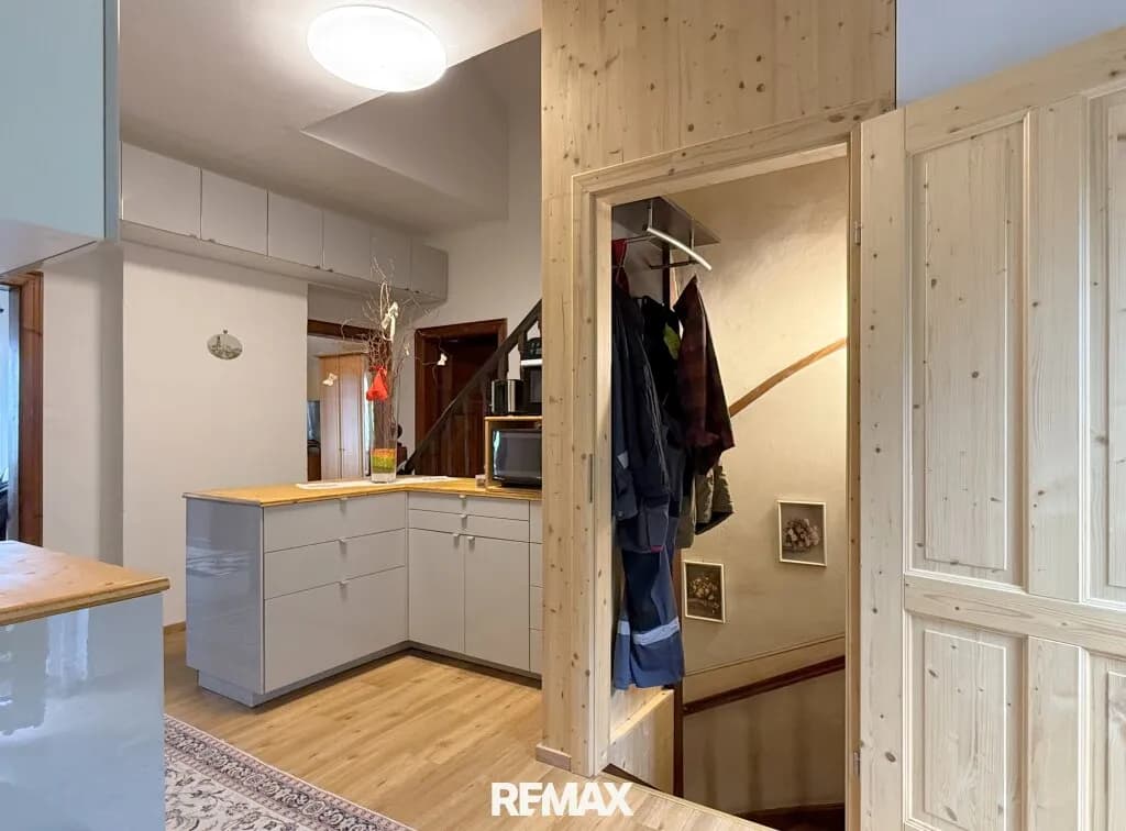 11-Zimmer-Gewerbeimmobilie kaufen in Tulln – 460 m², € 990.000 – Bild 30 von 45