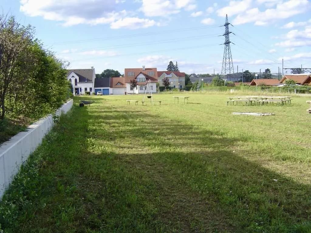 Grundstück kaufen in Amstetten – 1 051 m², € 224.000 – Bild 2 von 8