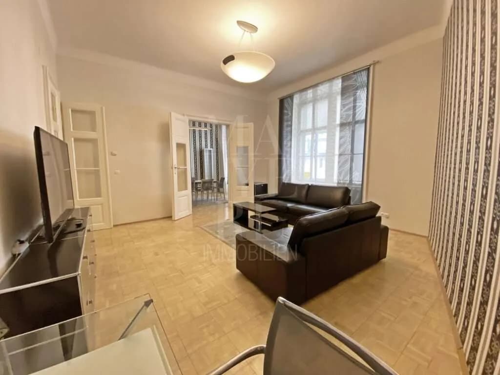 4-Zimmer-Wohnung mieten in Wien – 121 m², € 3.404