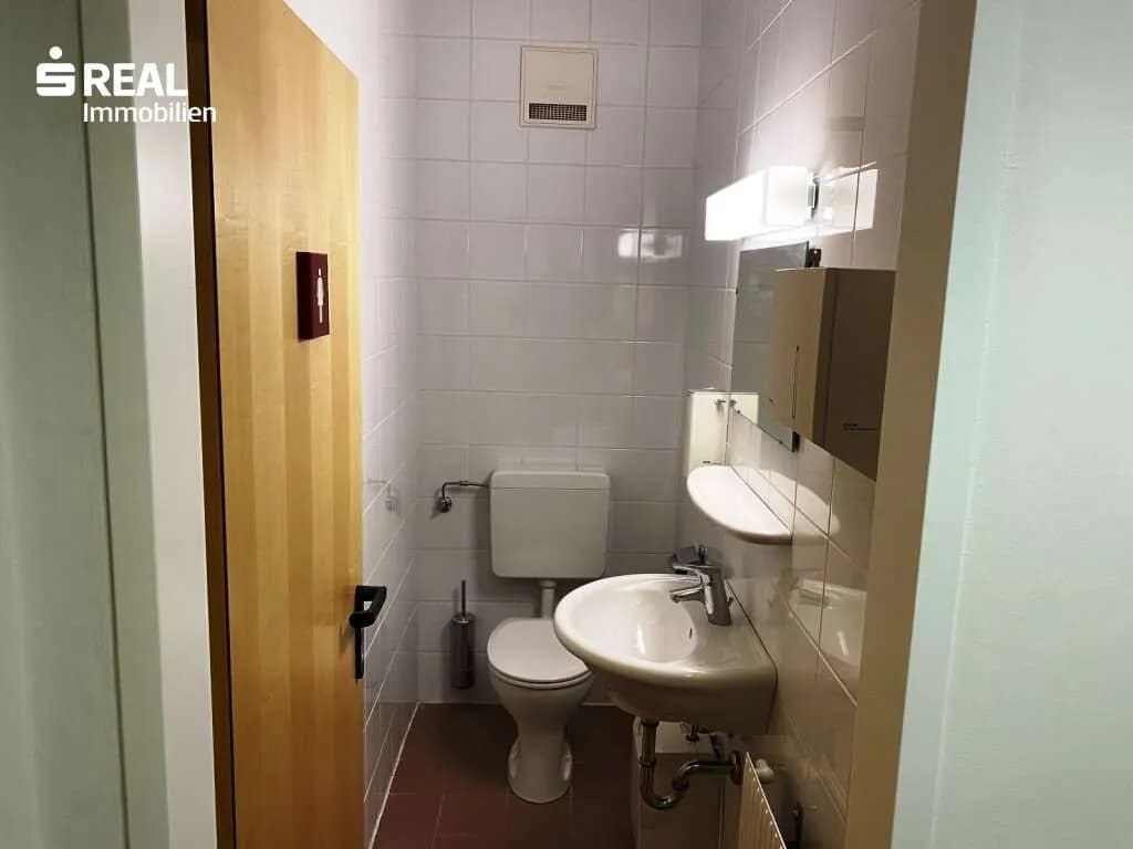 Gewerbeimmobilie mieten in Sankt Pölten – 291 m², € 4.394 – Bild 15 von 17