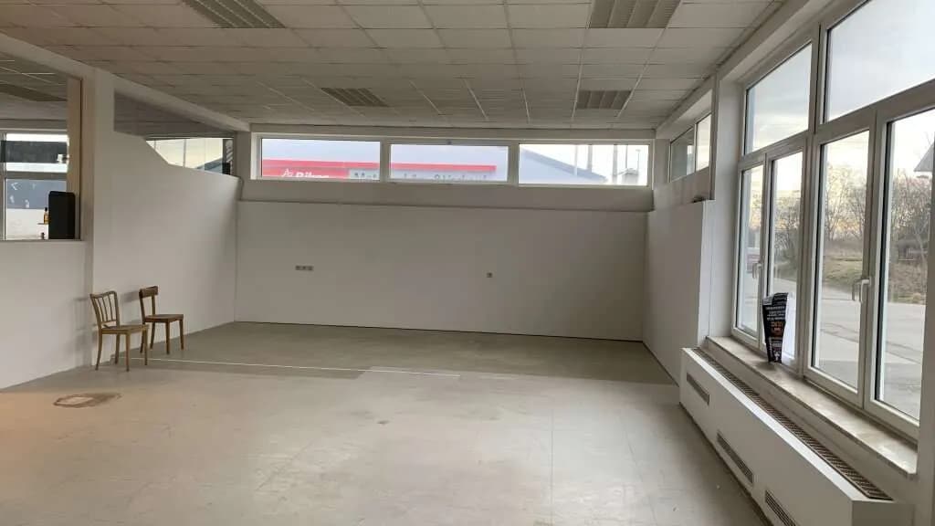 1-Zimmer-Gewerbeimmobilie mieten in Hollabrunn – 96 m², € 818 – Bild 3 von 6
