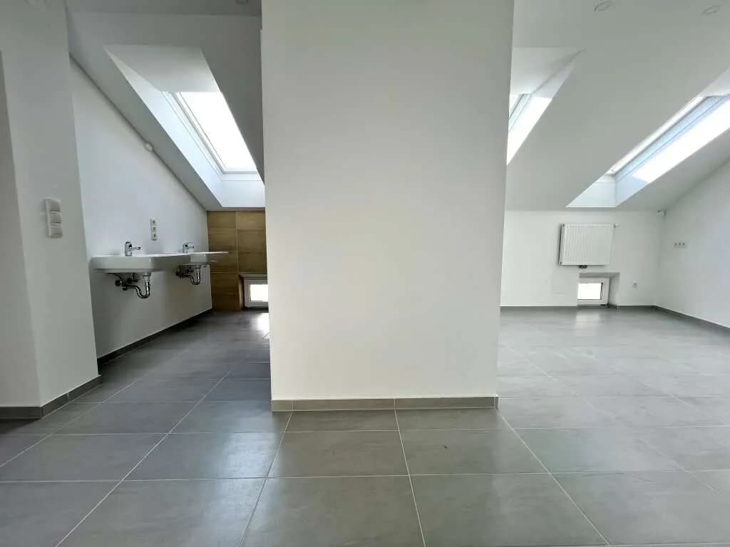 4-Zimmer-Wohnung mieten in Wien – 252 m², € 4.413 – Bild 13 von 37