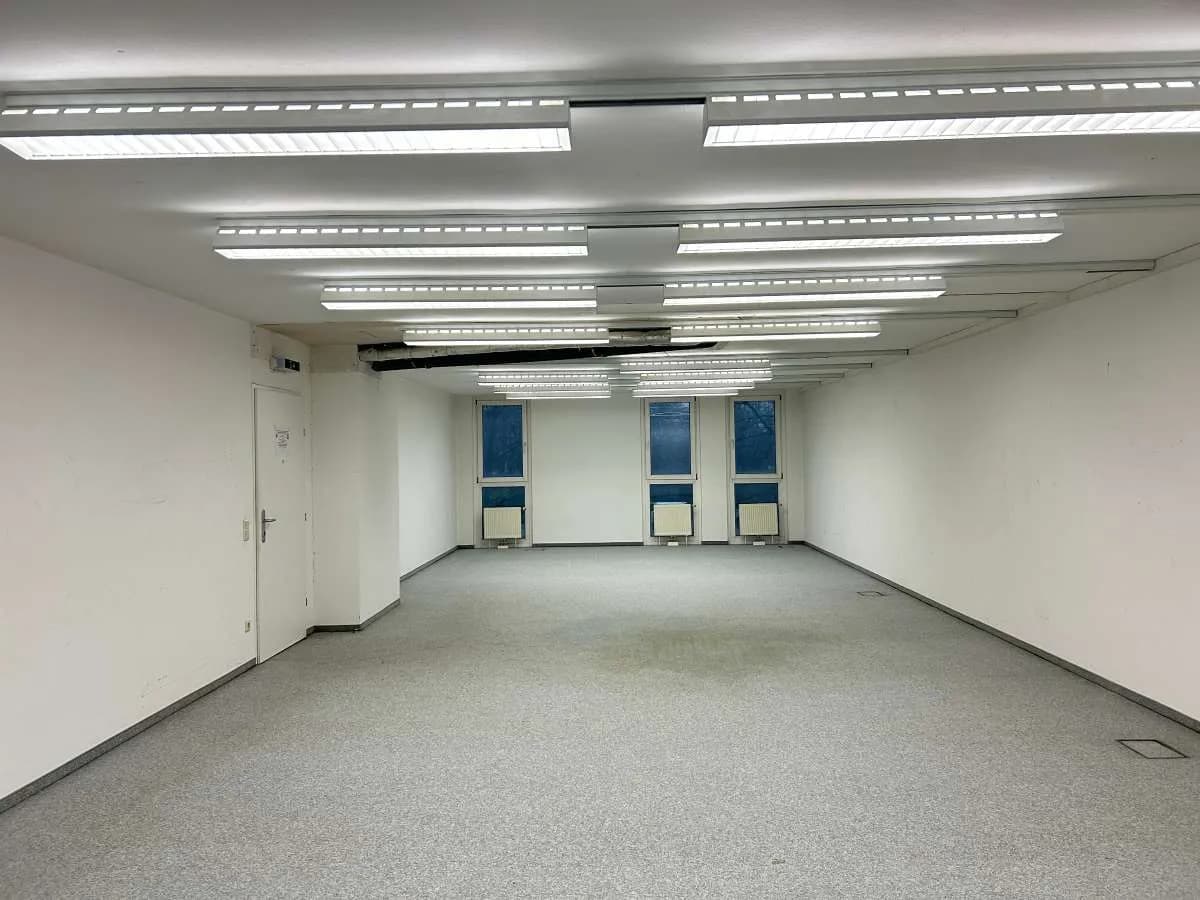 1-Zimmer-Gewerbeimmobilie mieten in Wien – 87 m², € 1.672 – Bild 3 von 4