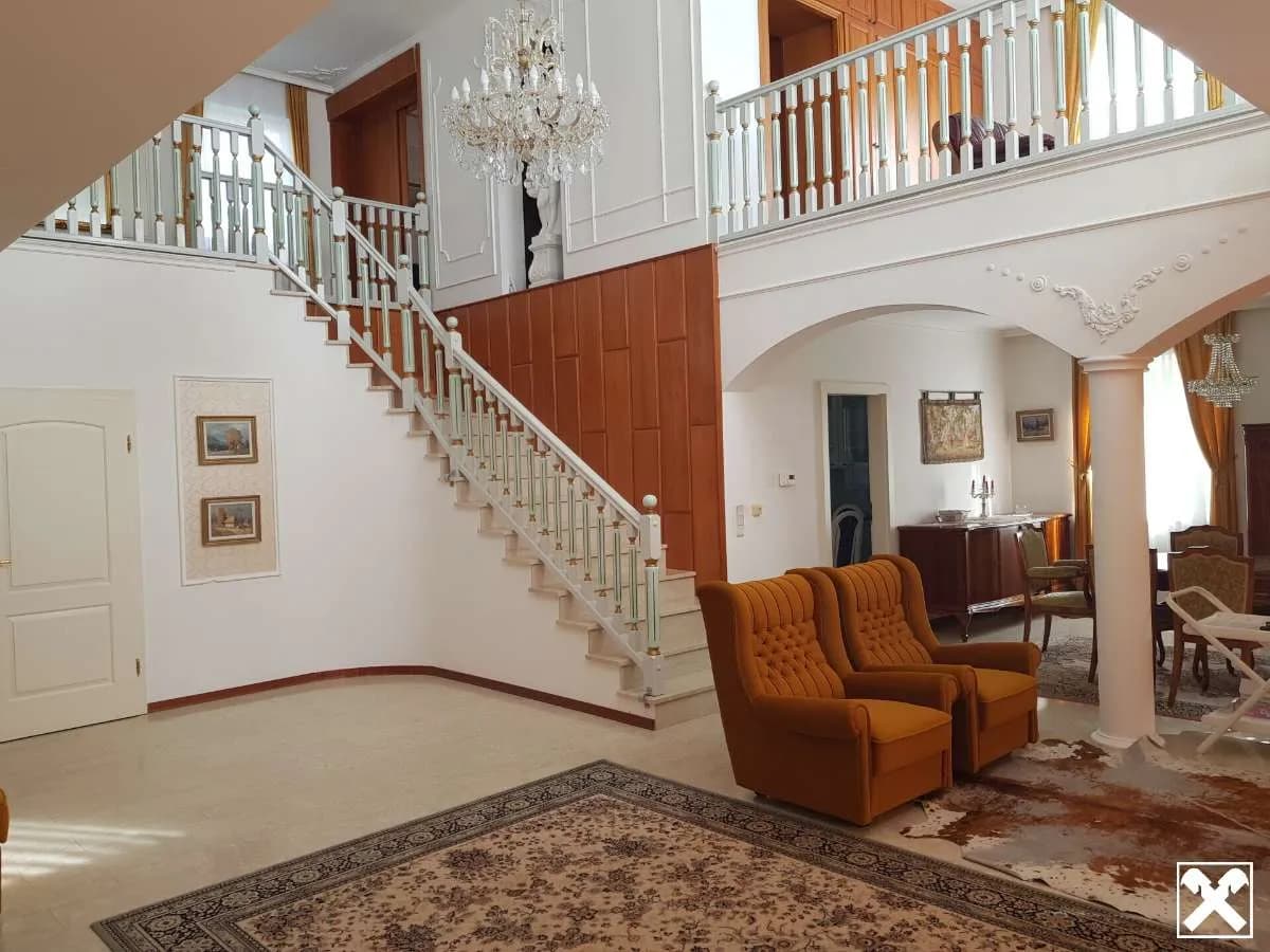 8-Zimmer-Gewerbeimmobilie kaufen in Krems Land – 270,19 m², € 680.000 – Bild 7 von 41