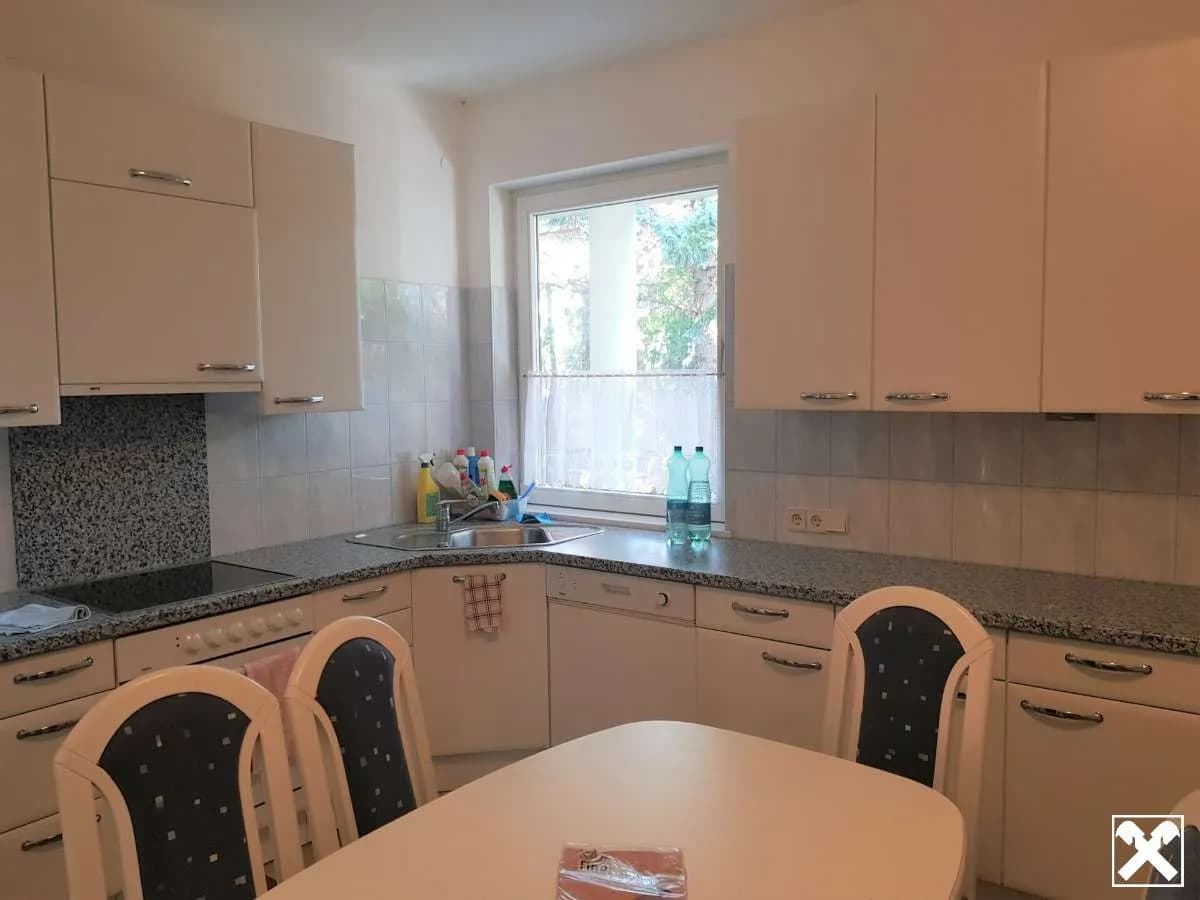 8-Zimmer-Gewerbeimmobilie kaufen in Krems Land – 270,19 m², € 680.000 – Bild 12 von 41