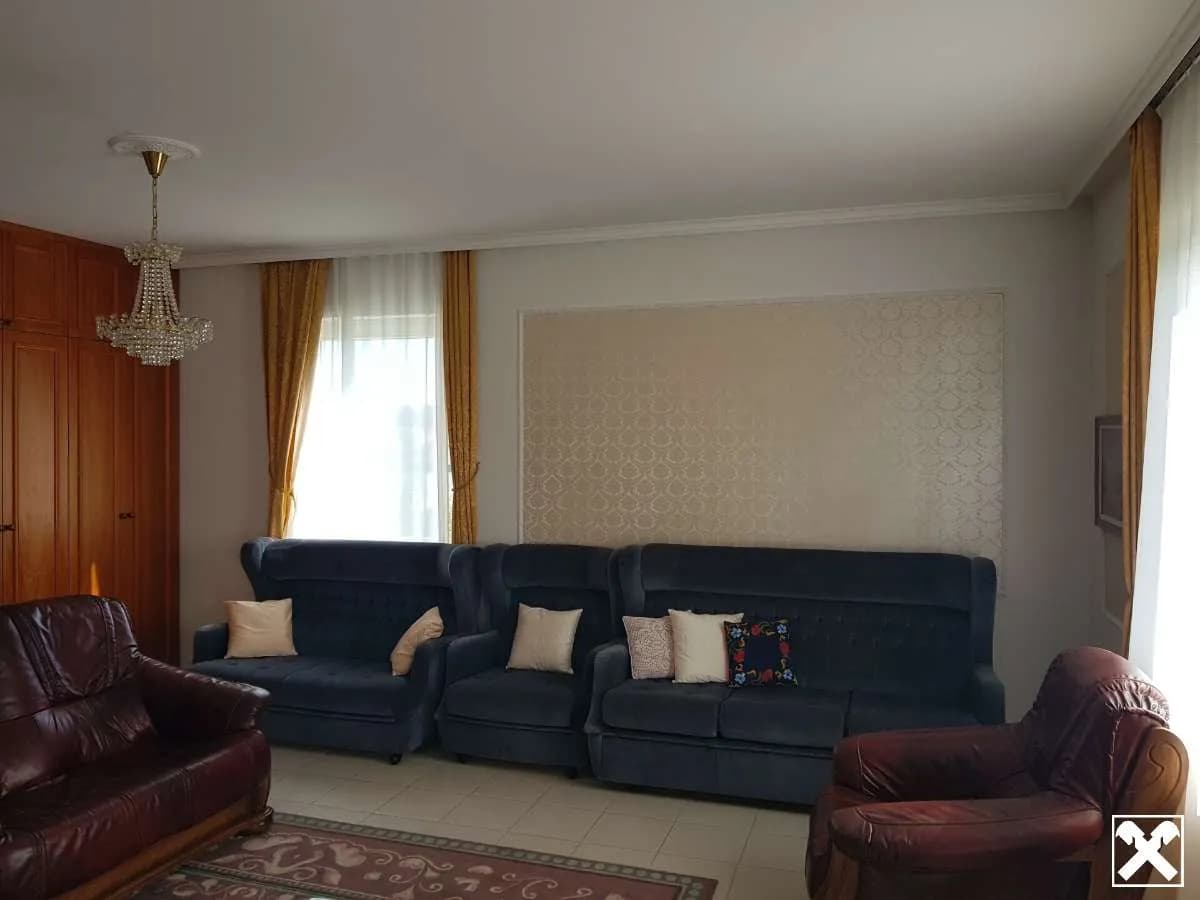 8-Zimmer-Gewerbeimmobilie kaufen in Krems Land – 270,19 m², € 680.000 – Bild 21 von 41