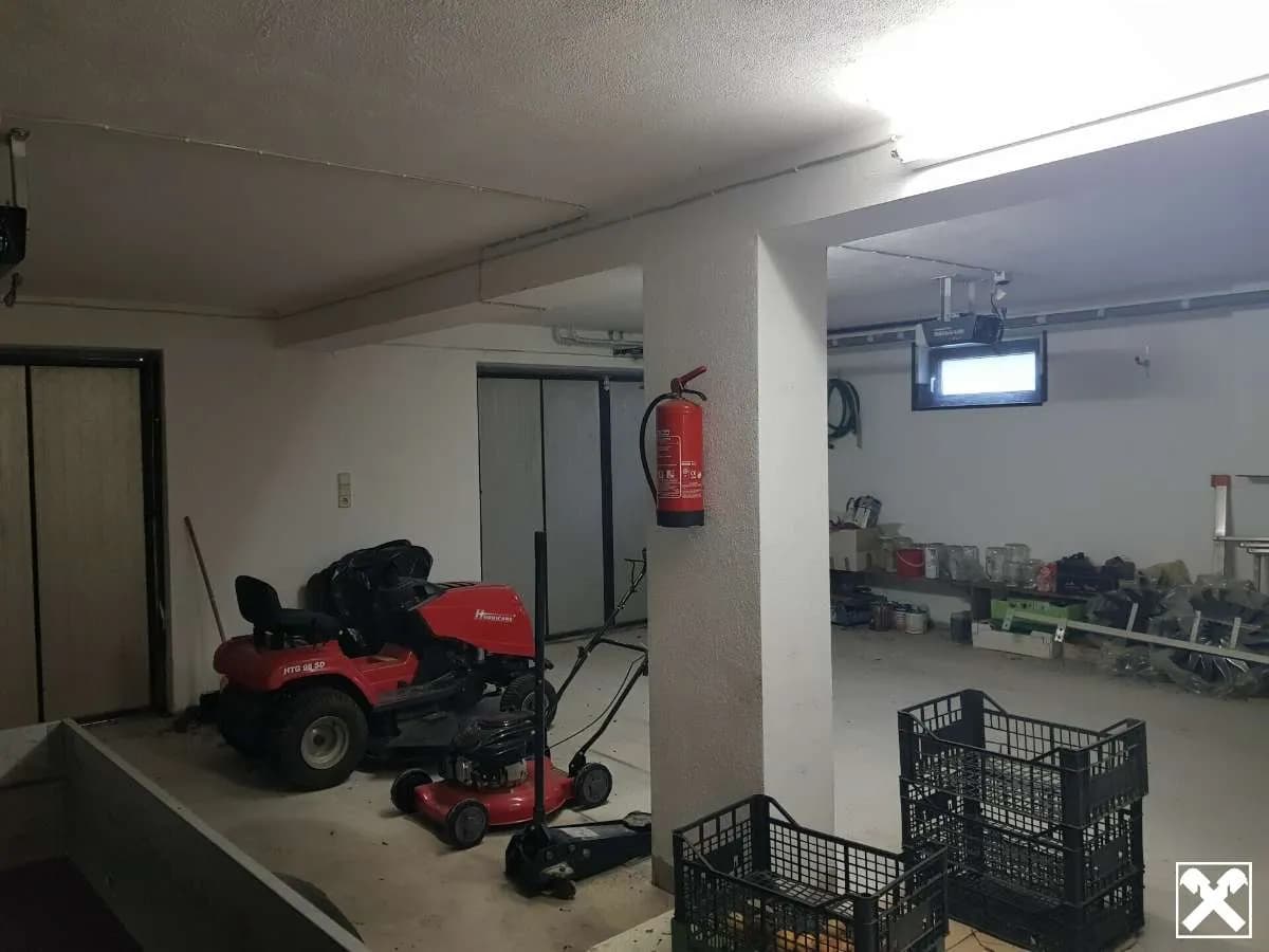 8-Zimmer-Gewerbeimmobilie kaufen in Krems Land – 270,19 m², € 680.000 – Bild 32 von 41