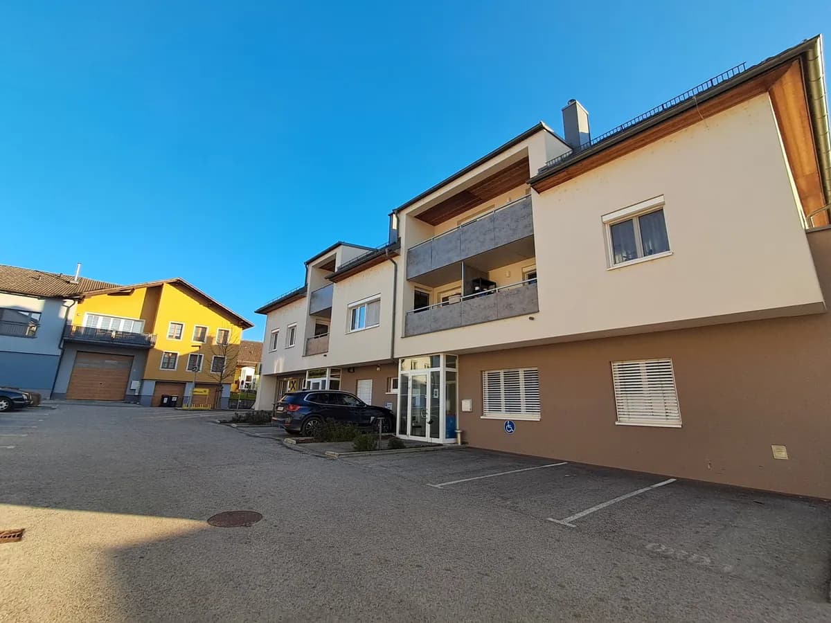 3-Zimmer-Wohnung mieten in Tulln – 75,4 m², € 775 – Bild 2 von 11