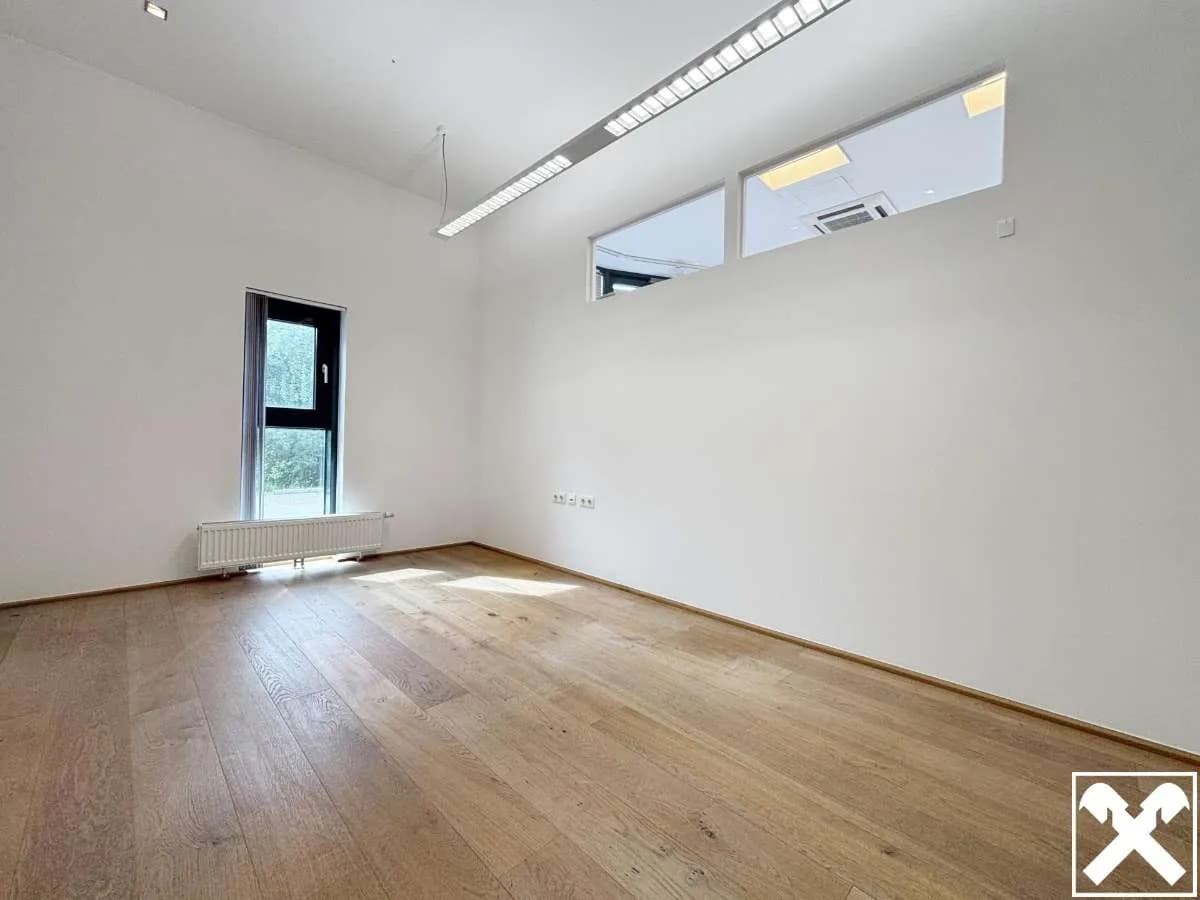 Gewerbeimmobilie mieten in Wels – 254 m² – Bild 4 von 7