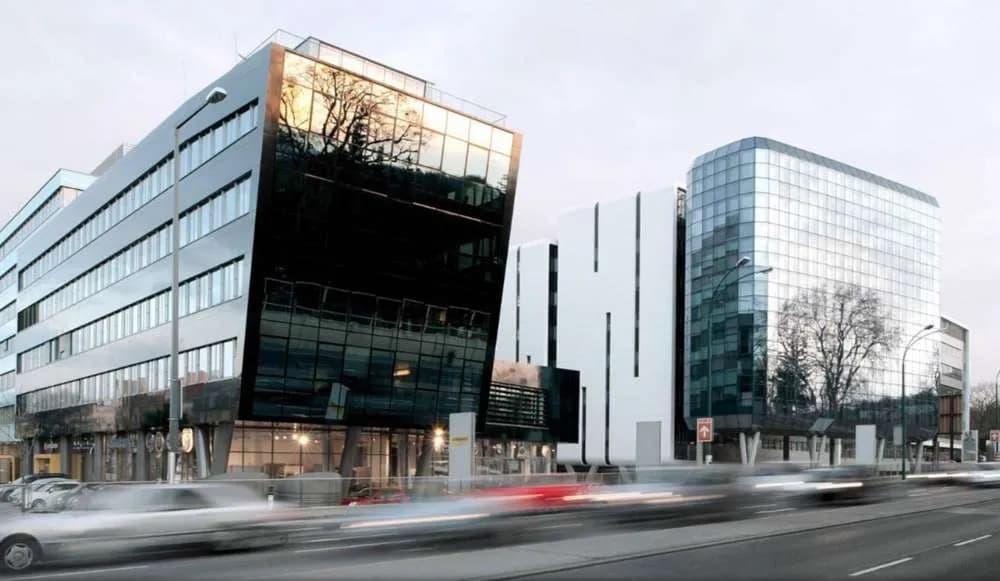 Gewerbeimmobilie mieten in Wien – 285 m², € 15