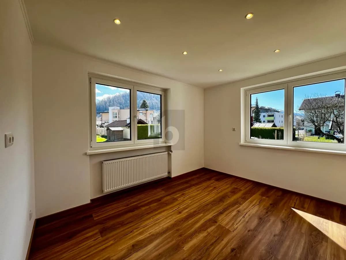 5-Zimmer-Gewerbeimmobilie kaufen in Zell am See – 140 m², € 1.200.000 – Bild 3 von 6