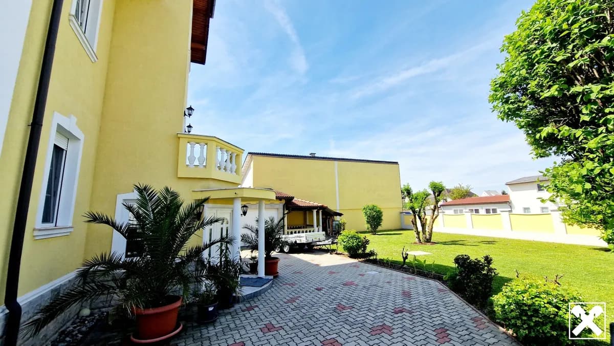 8-Zimmer-Gewerbeimmobilie kaufen in Sankt Pölten – 263 m², € 750.000