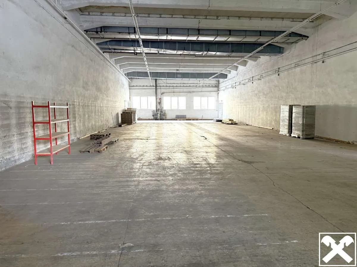 Immobilie mieten in Landeck – 11 000 m² – Bild 2 von 5