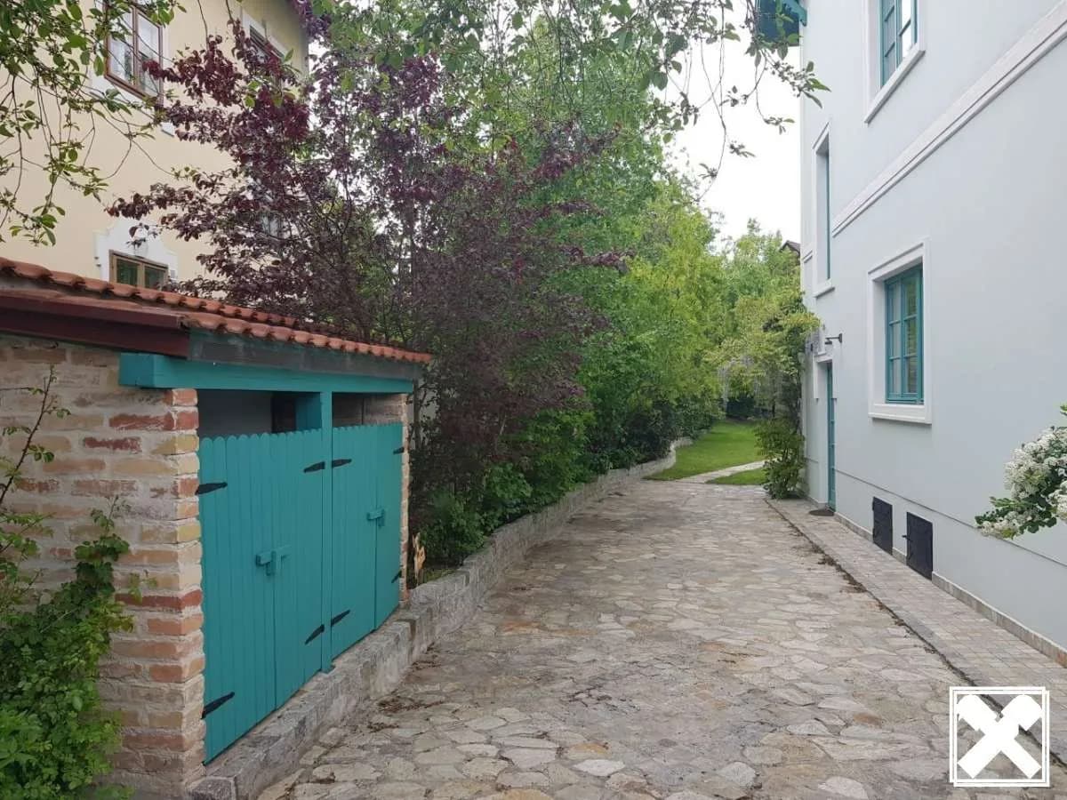 6-Zimmer-Haus kaufen in Hollabrunn – 320 m², € 790.000 – Bild 5 von 23