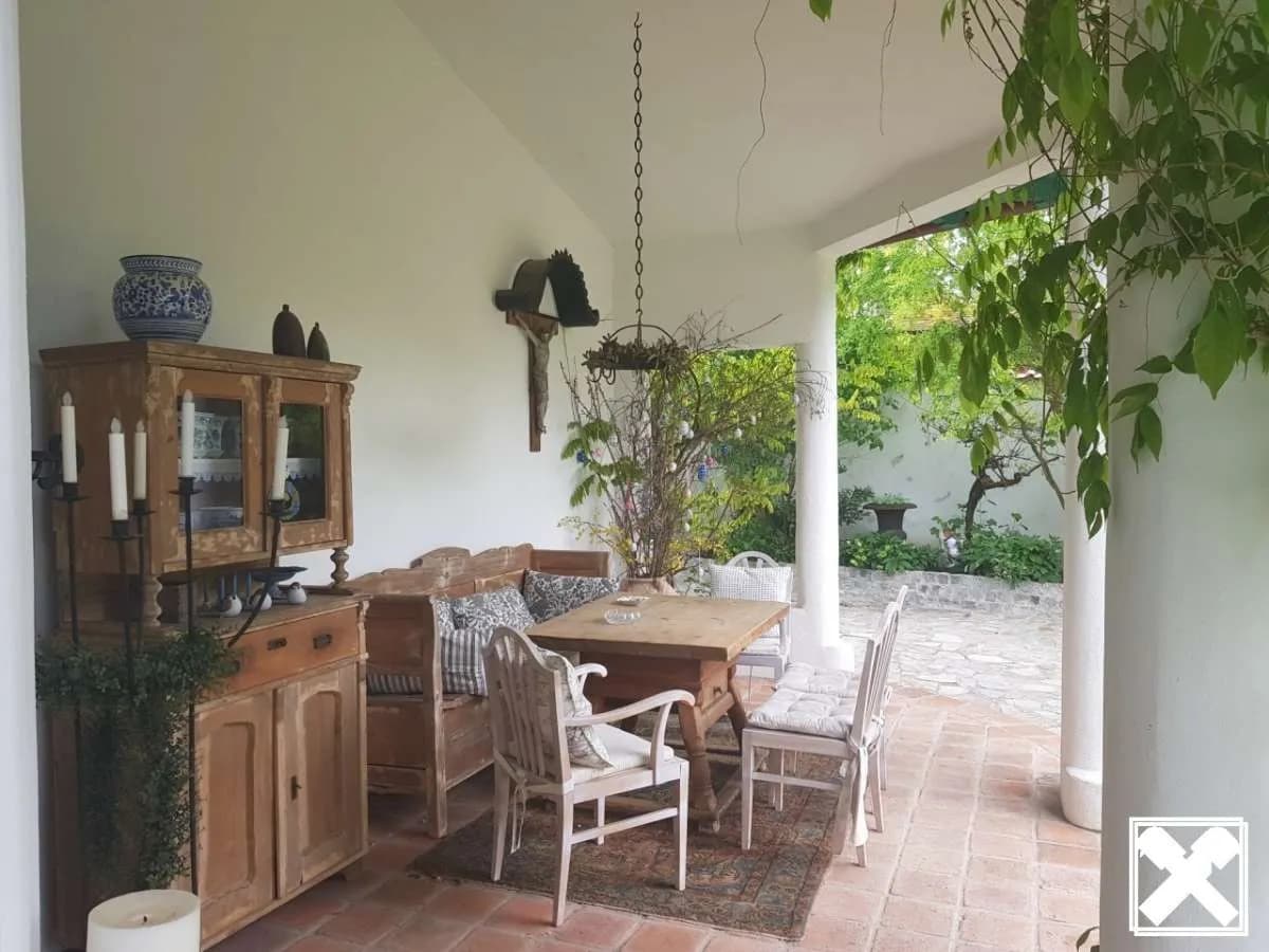 6-Zimmer-Haus kaufen in Hollabrunn – 320 m², € 790.000 – Bild 9 von 23