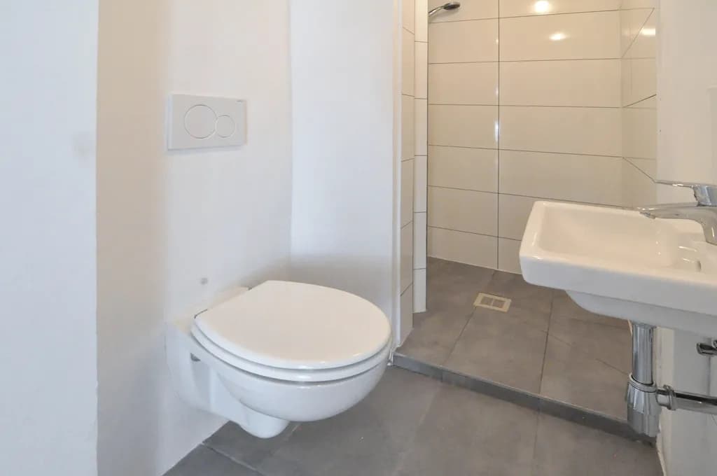 2-Zimmer-Gewerbeimmobilie mieten in Wien – 33 m², € 375 – Bild 5 von 5