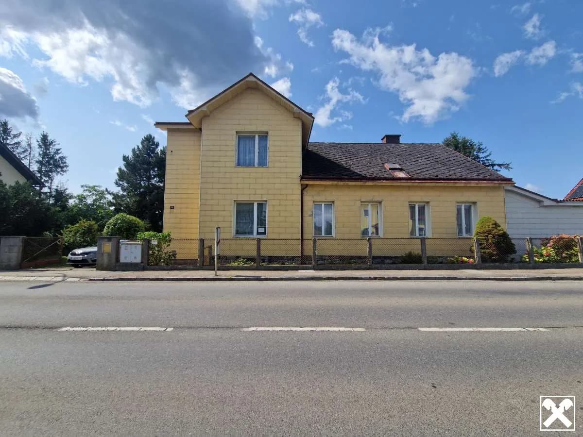 4-Zimmer-Haus kaufen in Tulln – 203,6 m², € 395.000 – Bild 1 von 23
