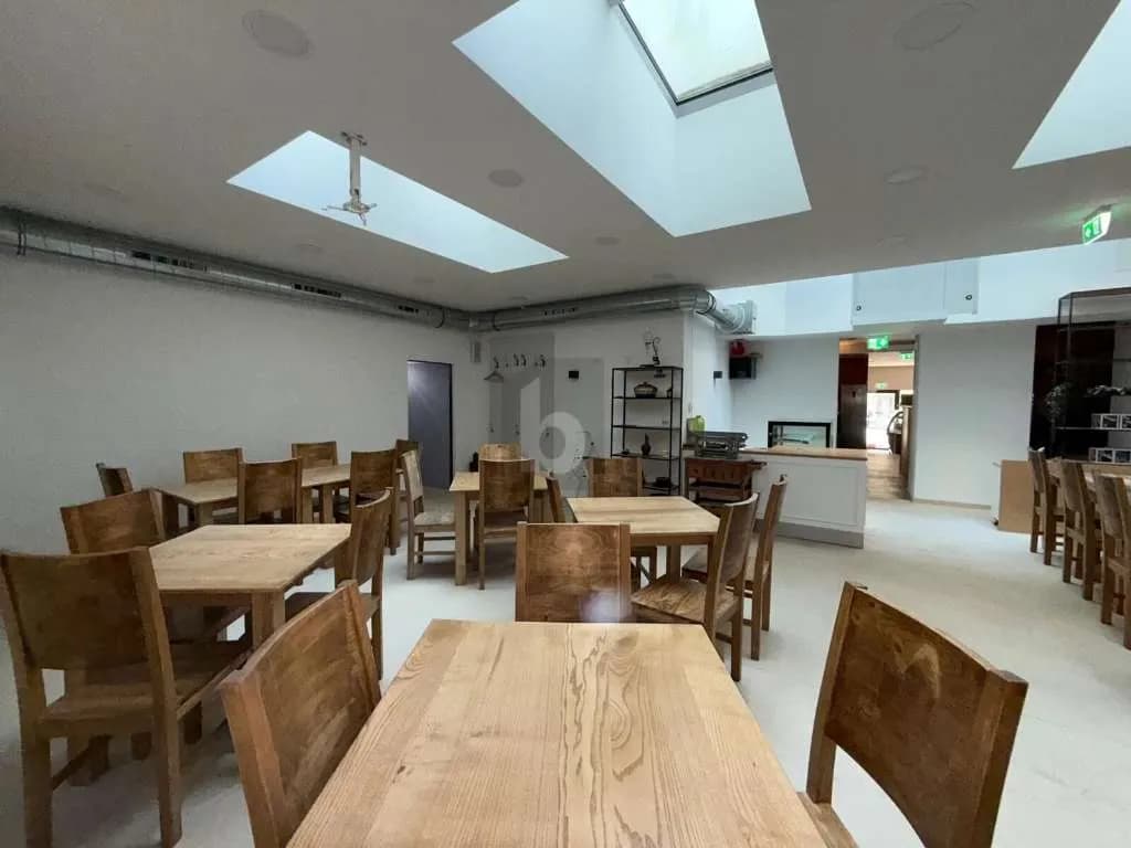 Gewerbeimmobilie mieten in Wien – 175 m², € 2.650 – Bild 2 von 6