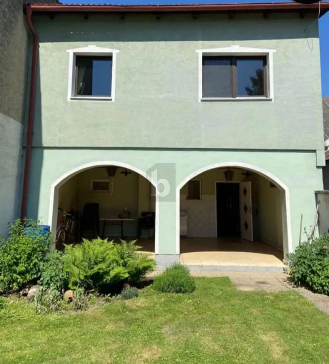 4-Zimmer-Haus kaufen in Neusiedl am See – 168 m², € 399.000 – Bild 2 von 4