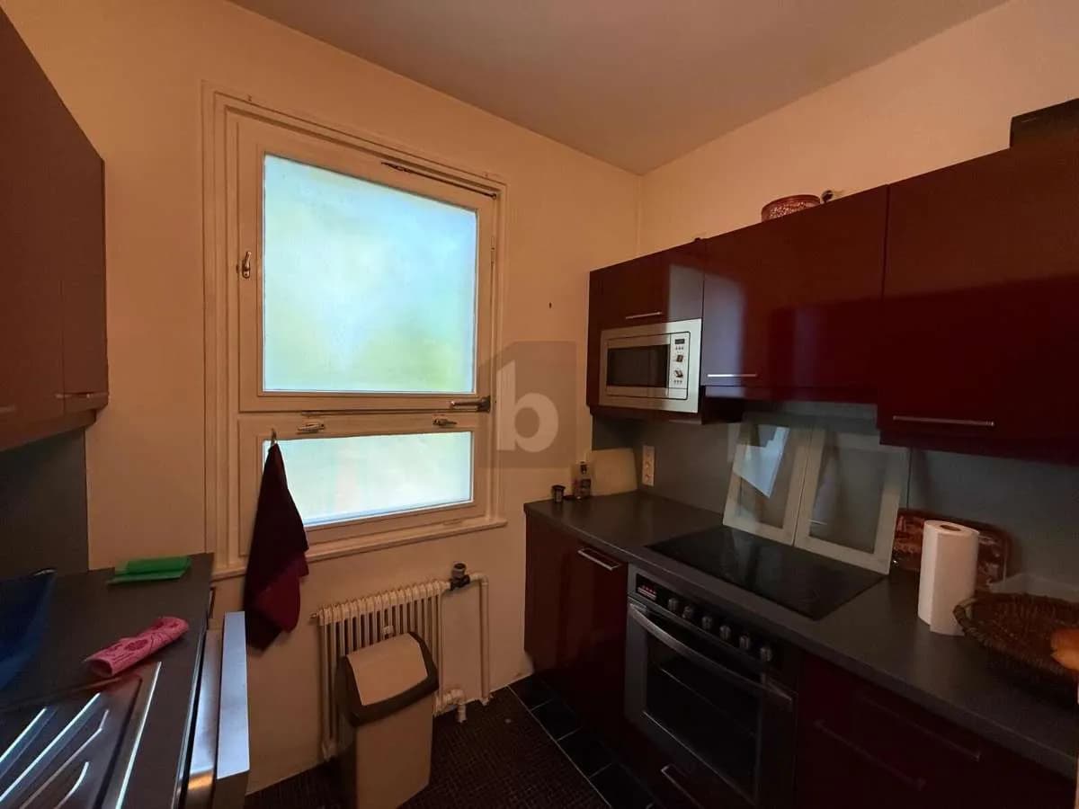 5-Zimmer-Gewerbeimmobilie mieten in Wien – 90 m², € 1.400 – Bild 3 von 6