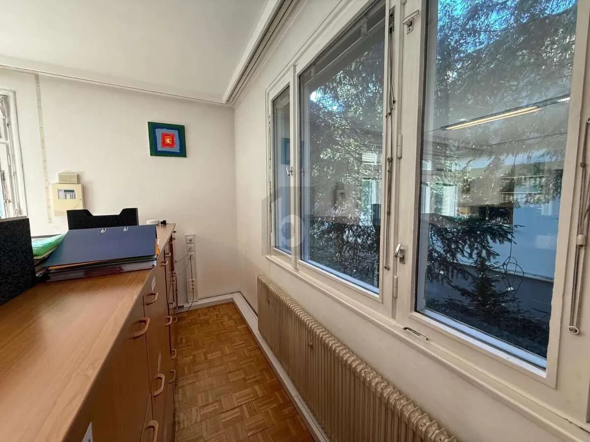 5-Zimmer-Gewerbeimmobilie mieten in Wien – 90 m², € 1.400 – Bild 4 von 6