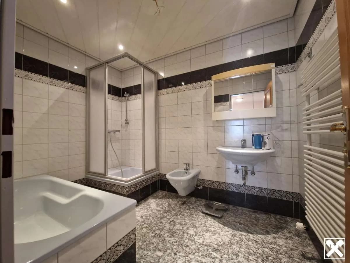 12-Zimmer-Haus kaufen in Tulln – 302,7 m², € 649.000 – Bild 10 von 40