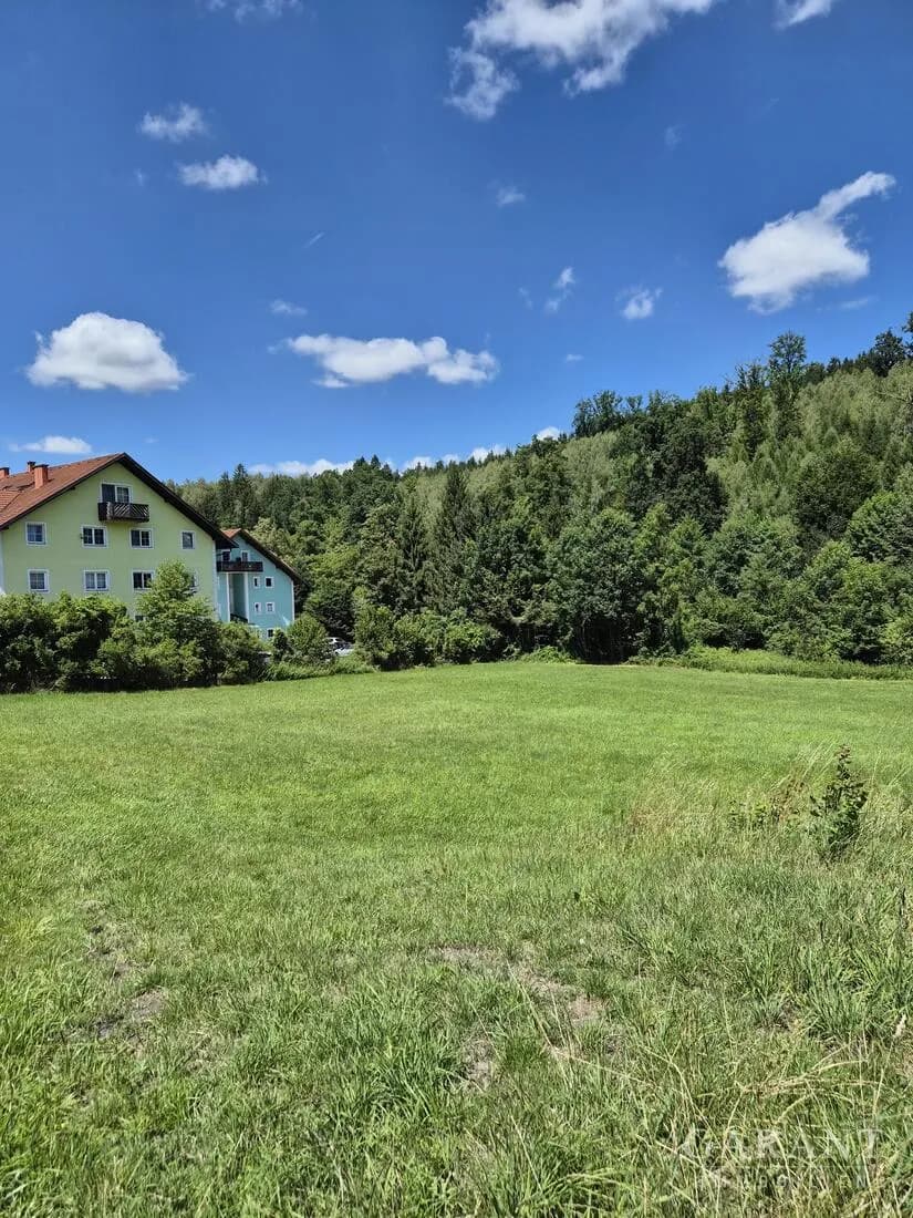 Grundstück kaufen in Schärding – 1 098 m², € 105.000