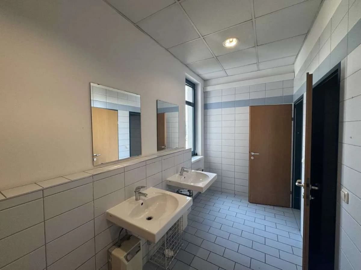Gewerbeimmobilie mieten in Wien – 608 m², € 11 – Bild 7 von 20