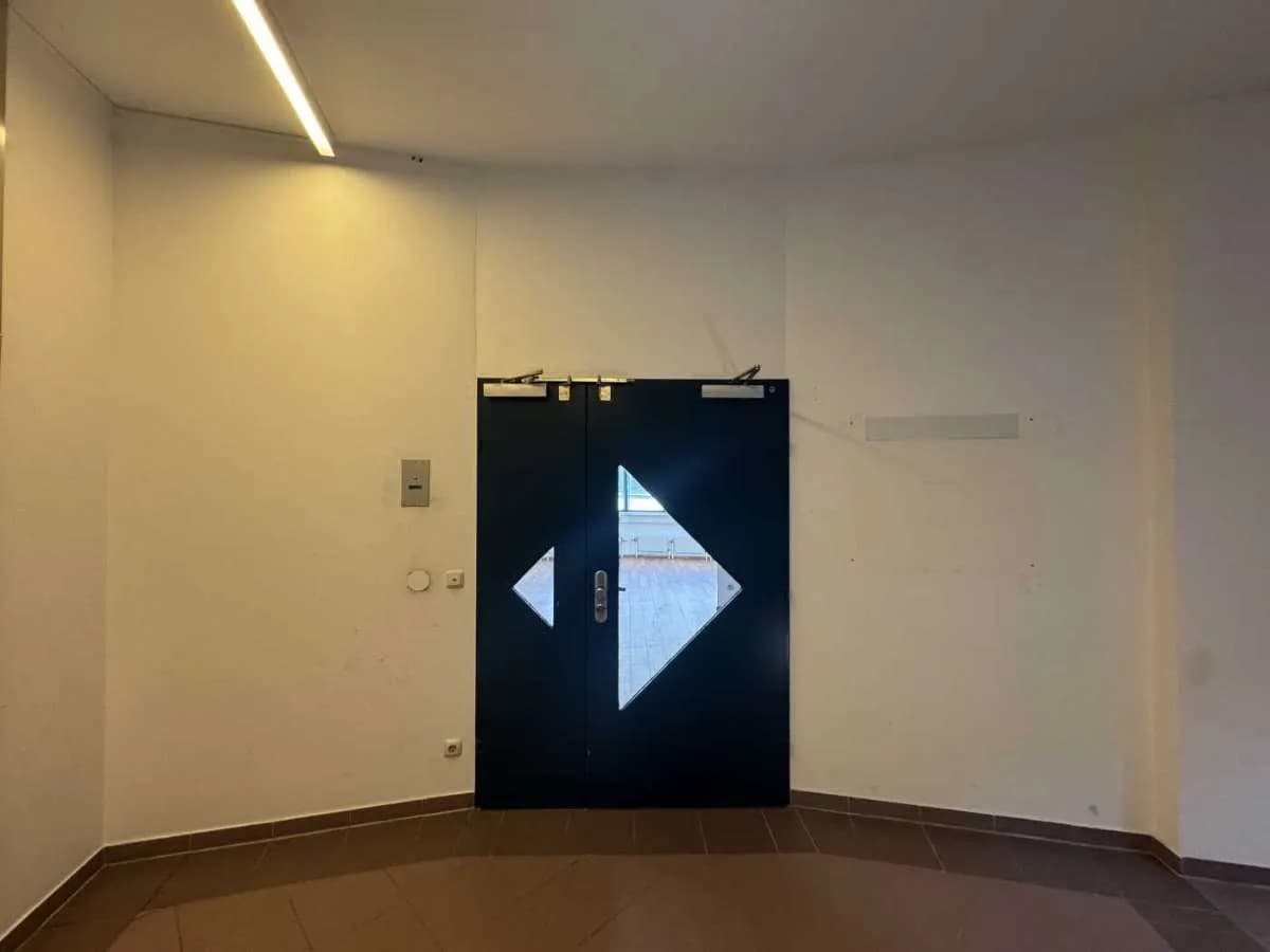 Gewerbeimmobilie mieten in Wien – 608 m², € 11 – Bild 10 von 20