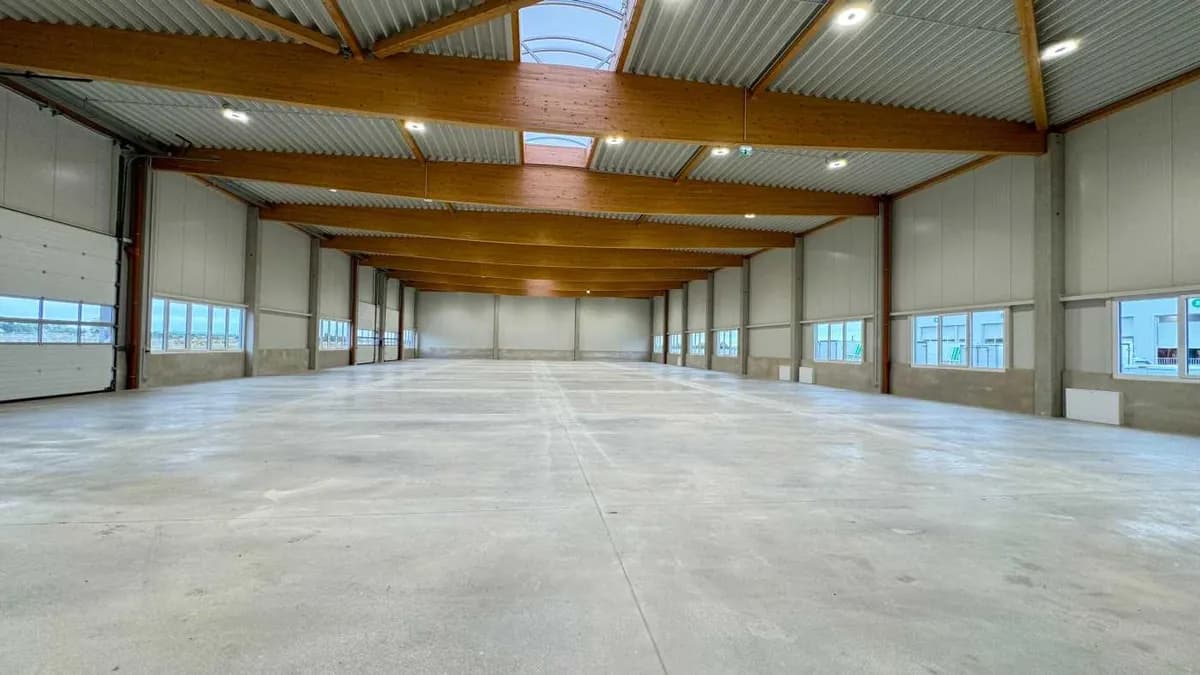 Gewerbeimmobilie mieten in Mödling – 1 374 m², € 9 – Bild 5 von 15