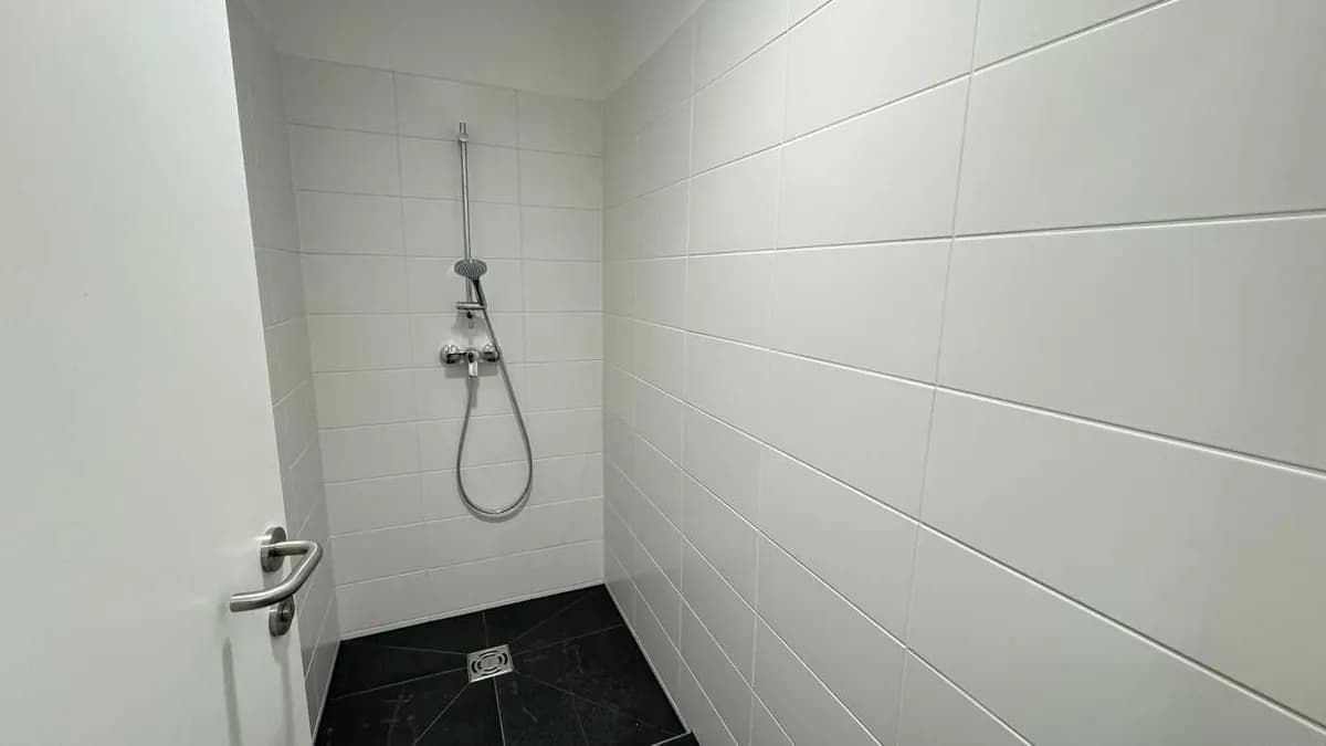 Gewerbeimmobilie mieten in Mödling – 1 374 m², € 9 – Bild 11 von 15