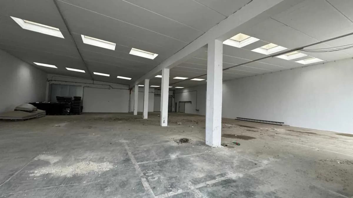 Gewerbeimmobilie mieten in Bruck an der Leitha – 288 m², € 8 – Bild 12 von 19