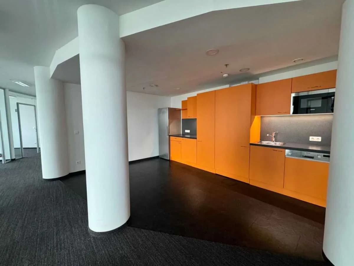 Gewerbeimmobilie mieten in Wien – 484 m², € 22 – Bild 13 von 22