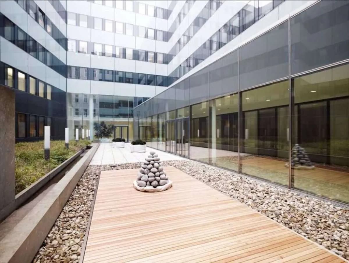 Gewerbeimmobilie mieten in Wien – 1 250 m², € 15 – Bild 10 von 13
