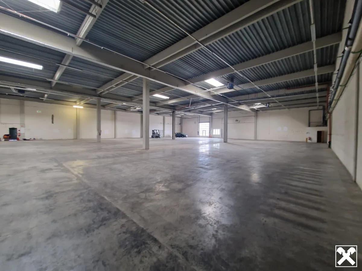1-Zimmer-Gewerbeimmobilie mieten in Korneuburg – 80 m², € 1.400 – Bild 17 von 30