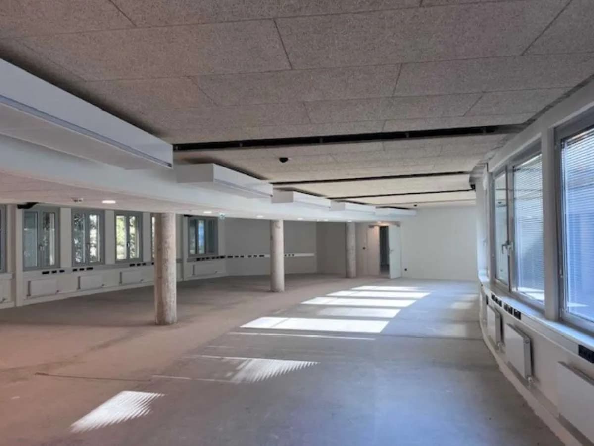 Gewerbeimmobilie mieten in Wien – 587 m², € 14 – Bild 2 von 7