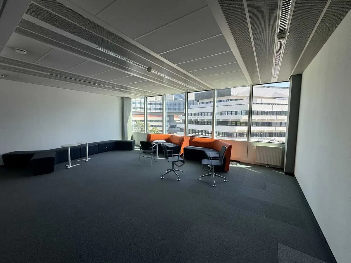 Gewerbeimmobilie mieten in Wien – 1 450 m², € 17 – Bild 4 von 17
