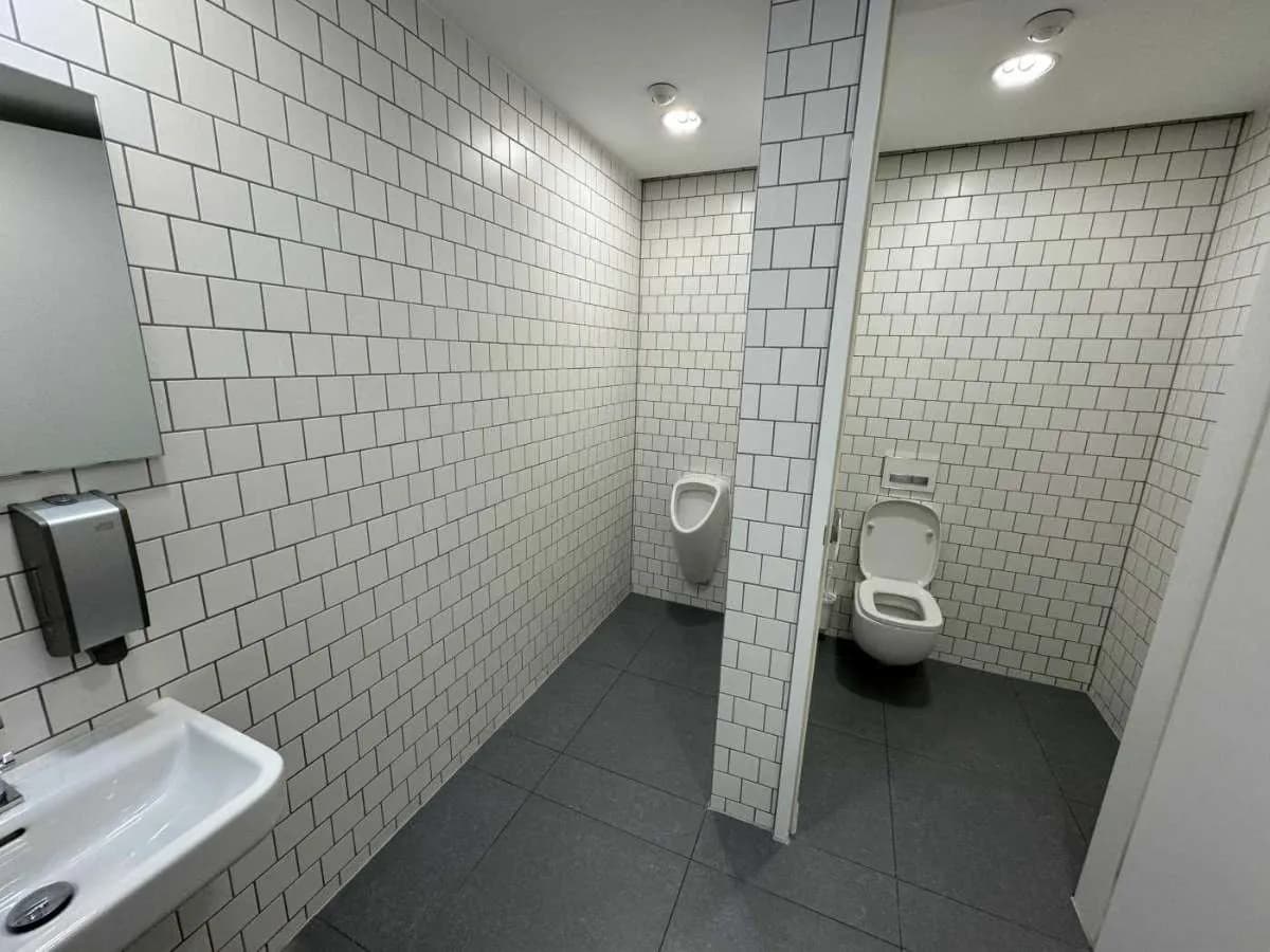 Gewerbeimmobilie mieten in Wien – 638 m², € 24 – Bild 9 von 11