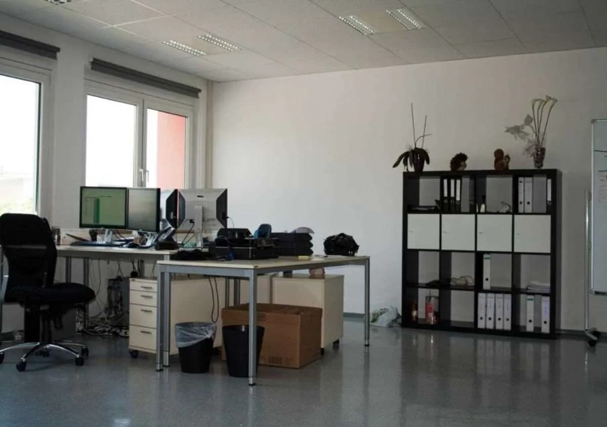 Gewerbeimmobilie mieten in Mödling – 2 082 m², € 6 – Bild 7 von 16